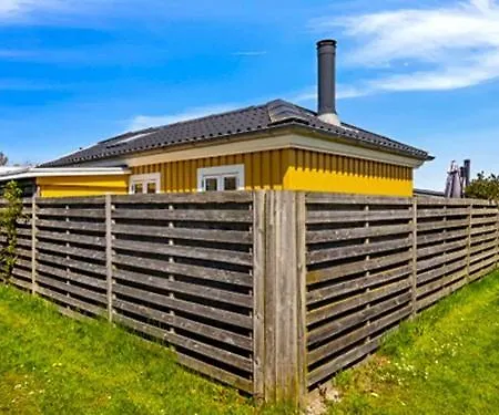 Summer House 25 Metres From Kattegat Coast *